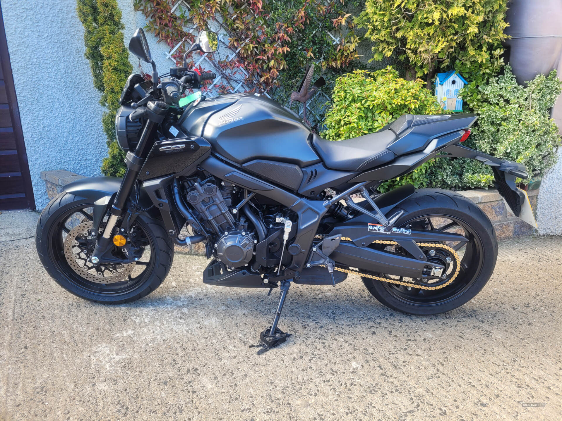 Apr 2023 Honda CB series CB650R 5500 Miles F.S.H