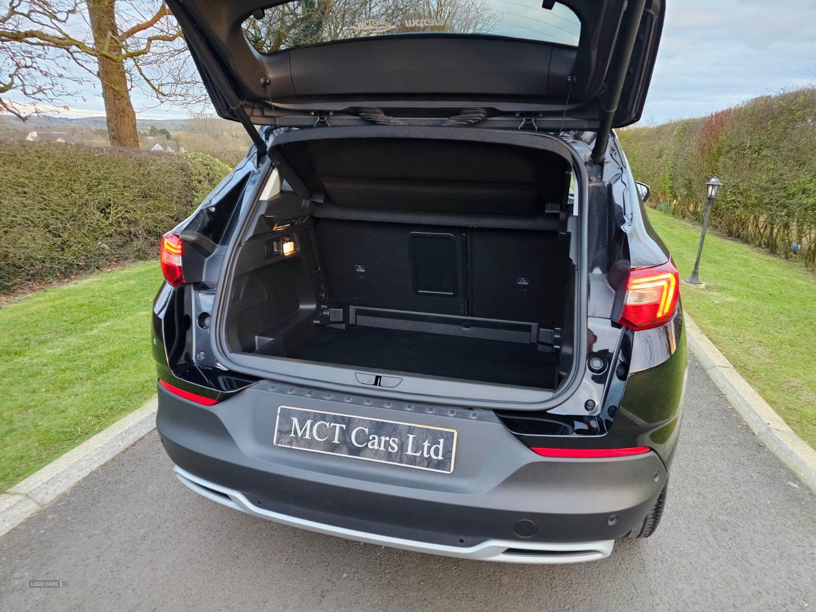 Jun 2021 Vauxhall Grandland X 1.5 Turbo D Griffin Edition 5dr