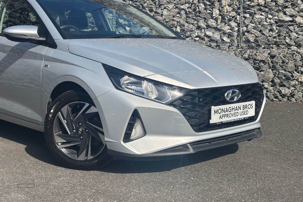 May 2022 Hyundai i20 1.0T GDi 48V MHD SE Connect 5dr