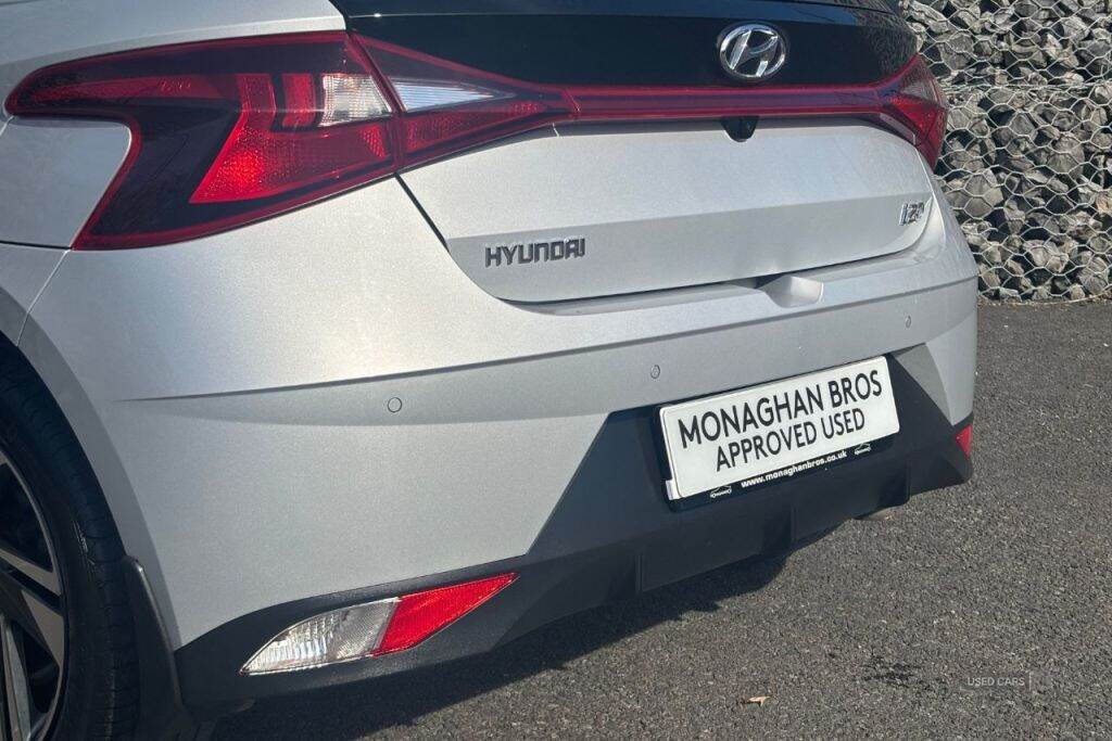 May 2022 Hyundai i20 1.0T GDi 48V MHD SE Connect 5dr