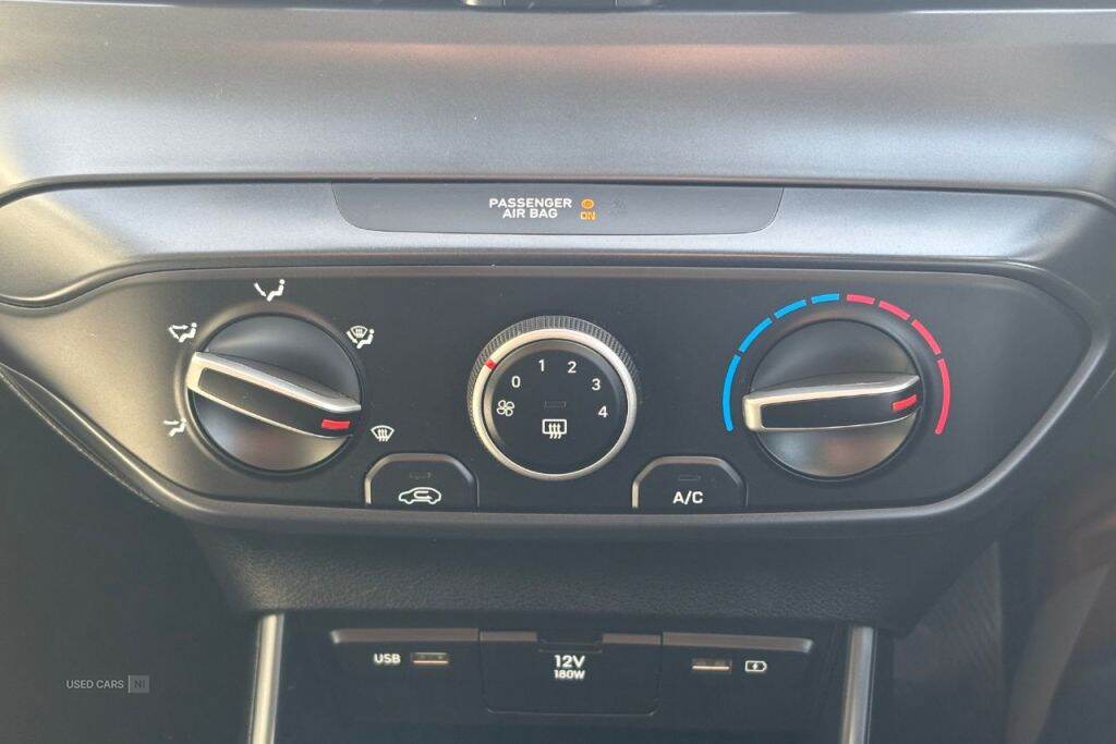 May 2022 Hyundai i20 1.0T GDi 48V MHD SE Connect 5dr
