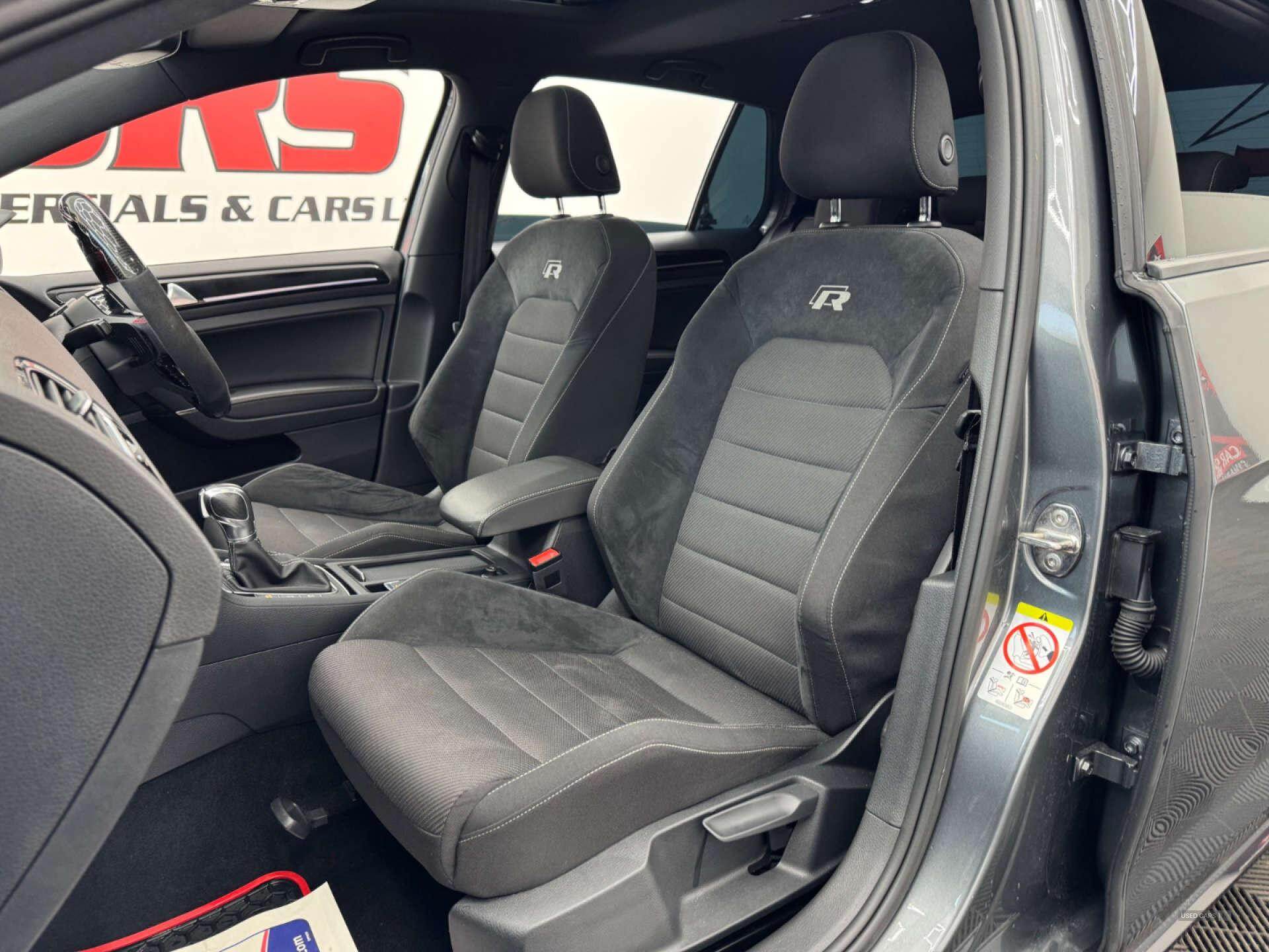 May 2018 Volkswagen Golf 2.0 TSI 310 R 5dr 4MOTION DSG