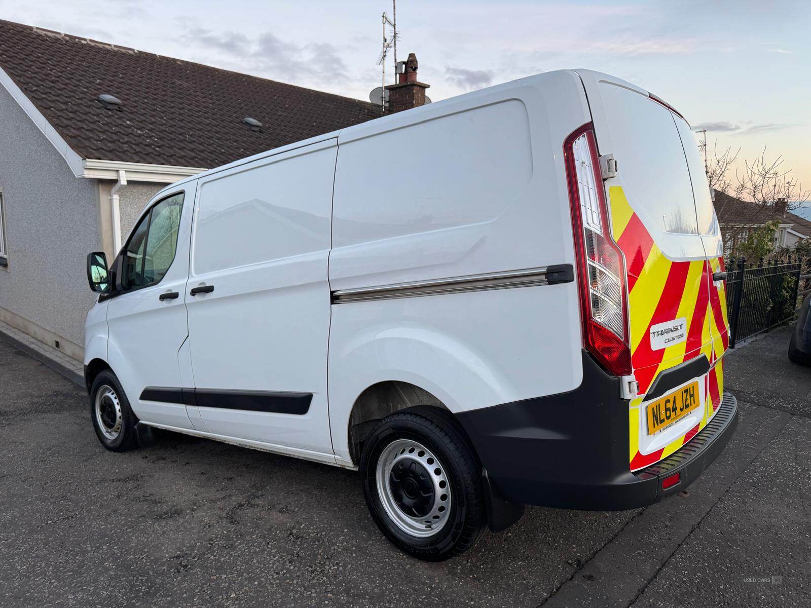 Oct 2014 Ford Transit Custom 2.2 TDCi 100ps Low Roof Van