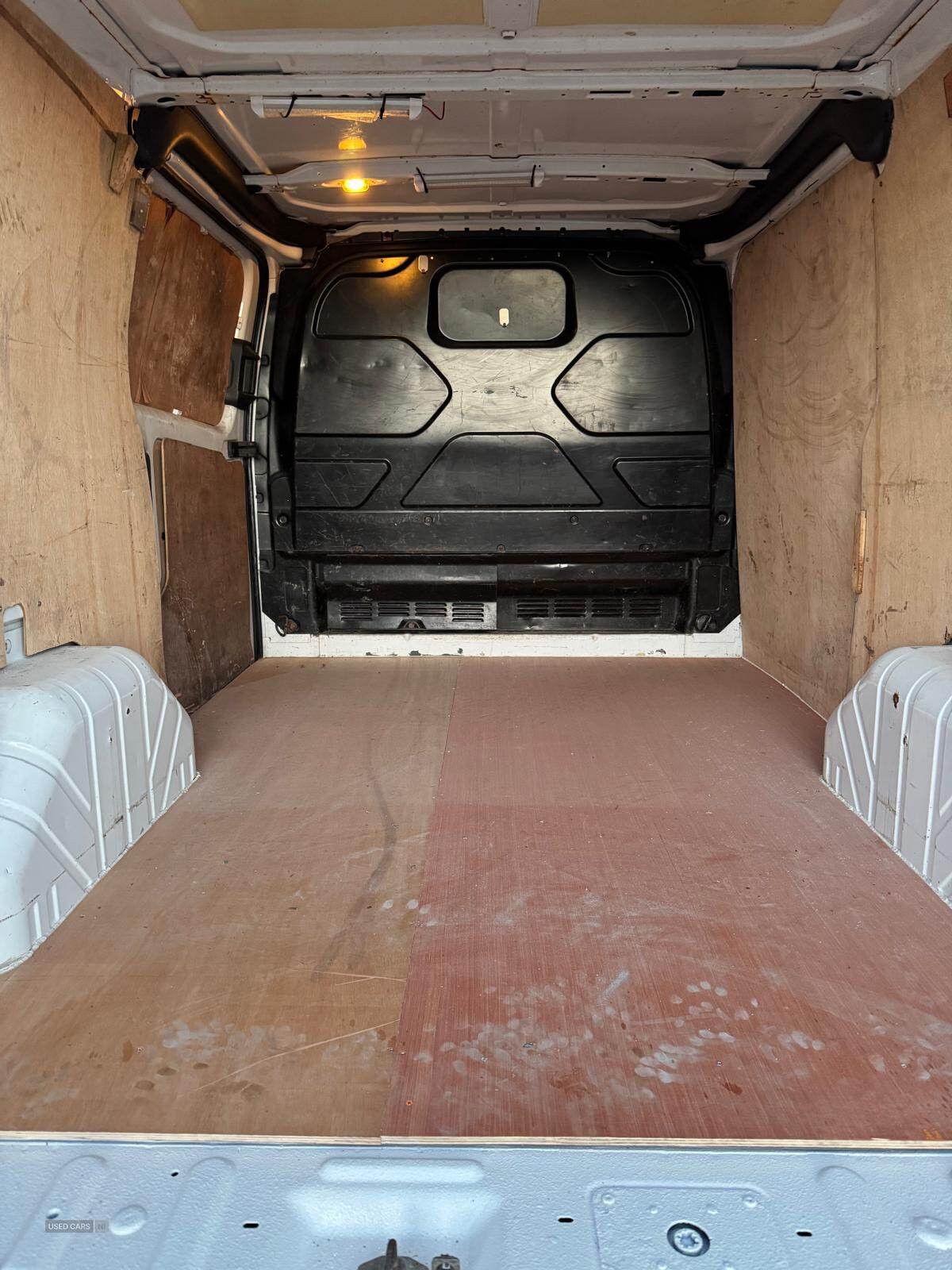Oct 2014 Ford Transit Custom 2.2 TDCi 100ps Low Roof Van