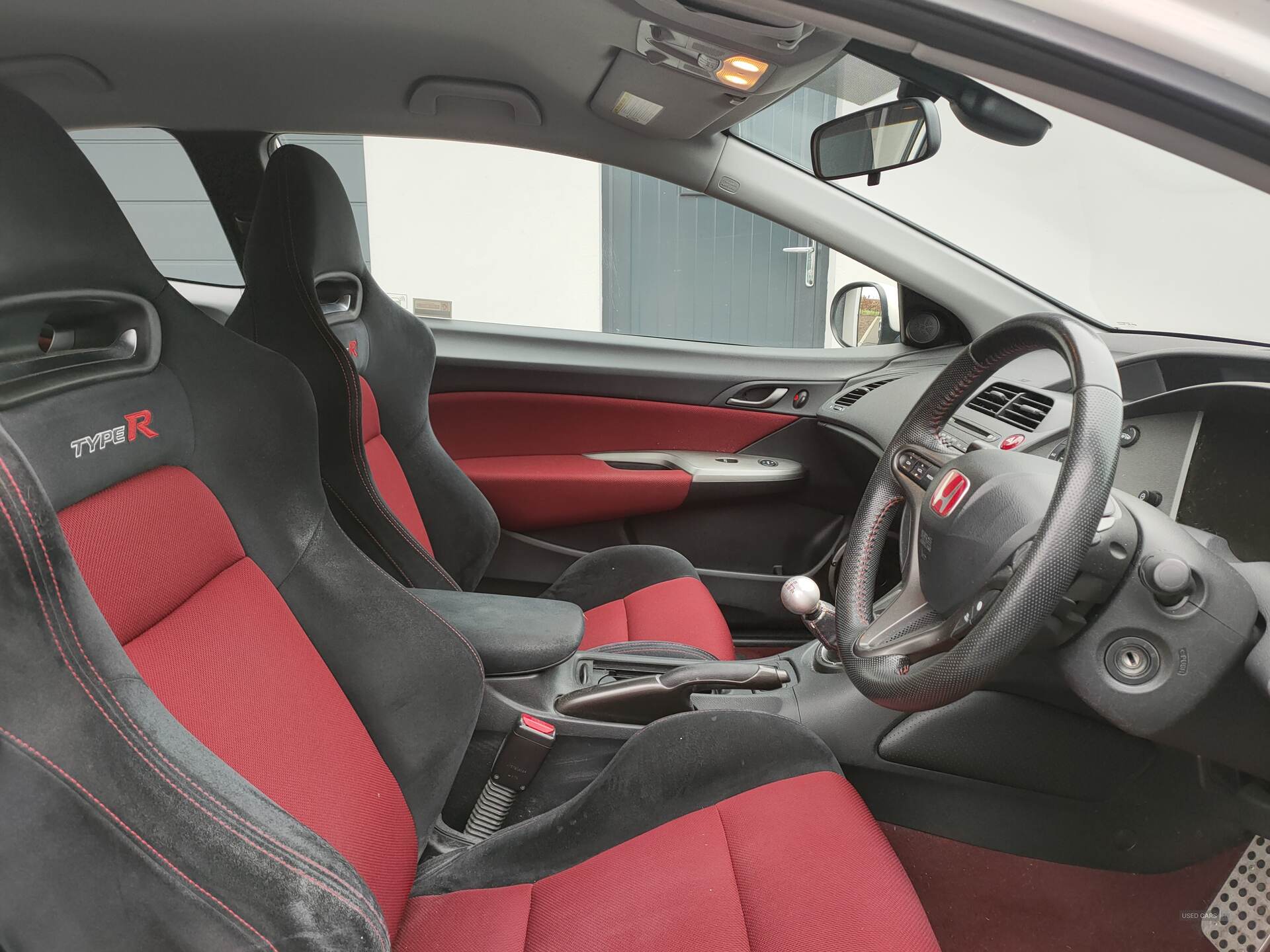 Mar 2009 Honda Civic 2.0 i-VTEC Championship White Type R 3dr