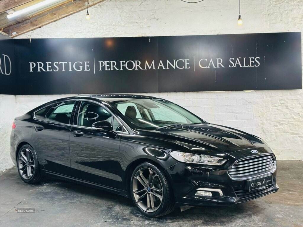 Nov 2018 Ford Mondeo 2.0 TDCi ECOnetic Zetec Edition 5dr