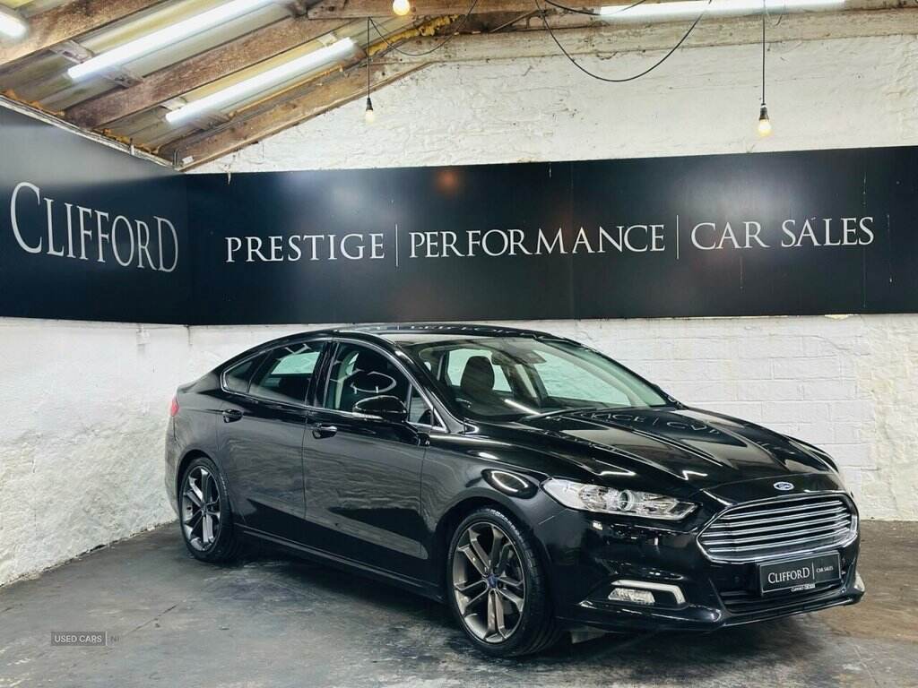 Nov 2018 Ford Mondeo 2.0 TDCi ECOnetic Zetec Edition 5dr