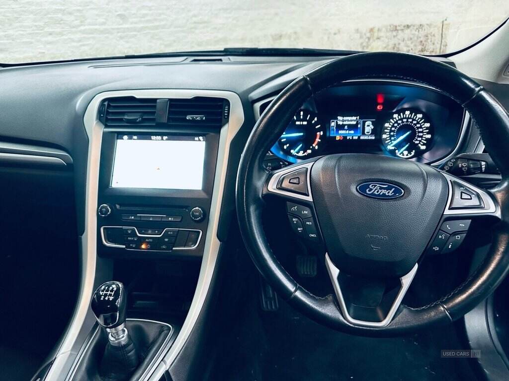 Nov 2018 Ford Mondeo 2.0 TDCi ECOnetic Zetec Edition 5dr