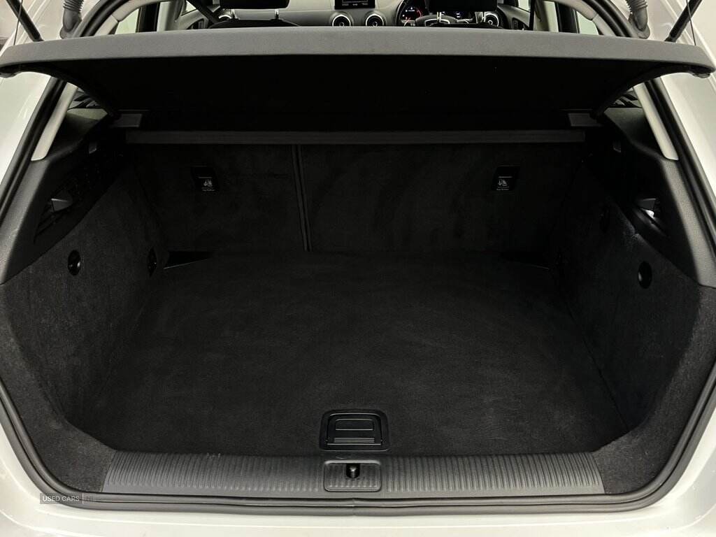 Sep 2015 Audi A3 1.6 TDI Ultra 110 SE 5dr