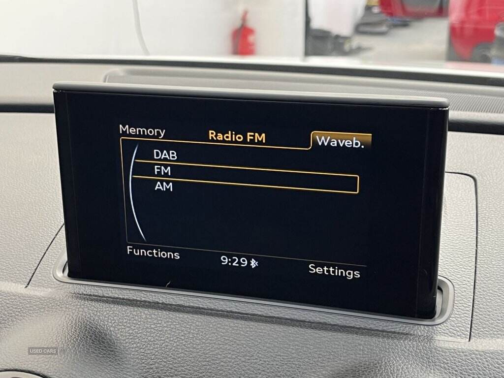 Sep 2015 Audi A3 1.6 TDI Ultra 110 SE 5dr