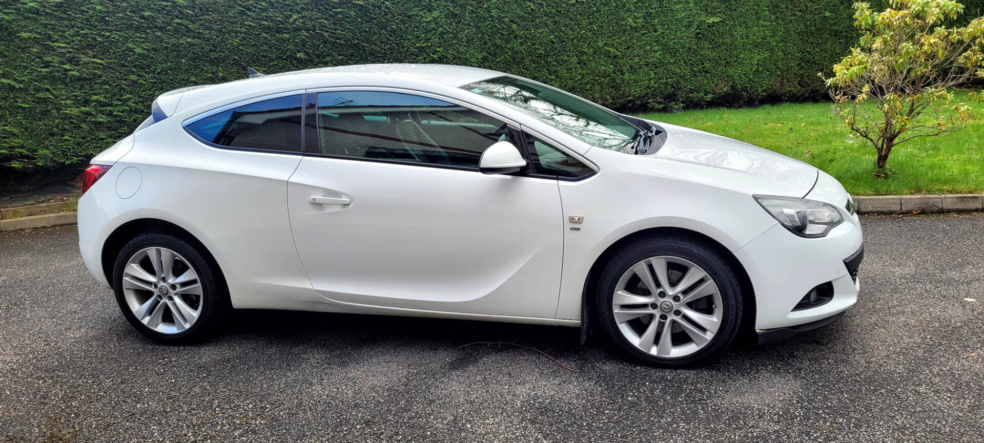 Jan 2013 Vauxhall Astra GTC 2.0 CDTi 16V SRi 3dr