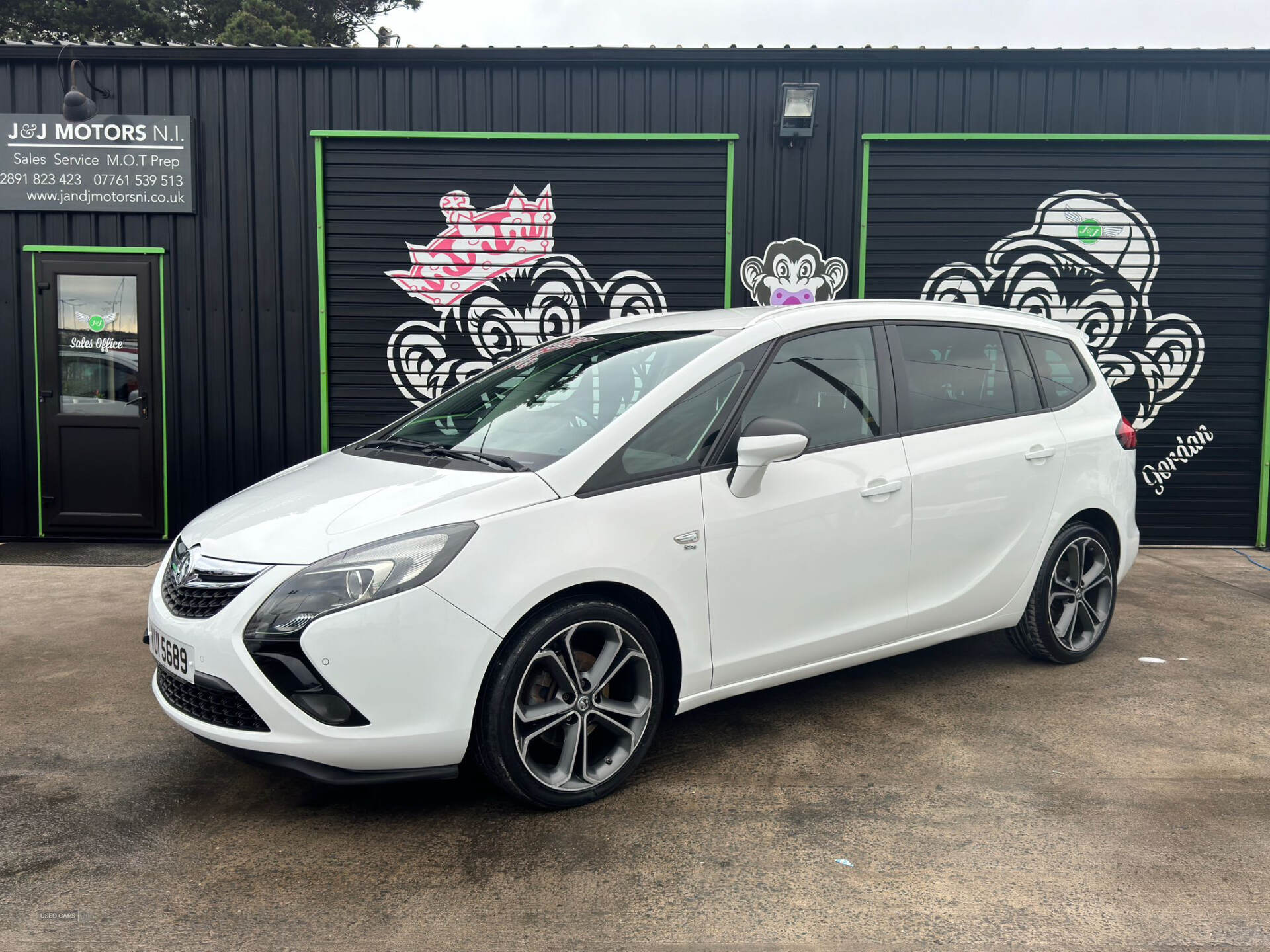 Oct 2015 Vauxhall Zafira 2.0 CDTi SRi 5dr