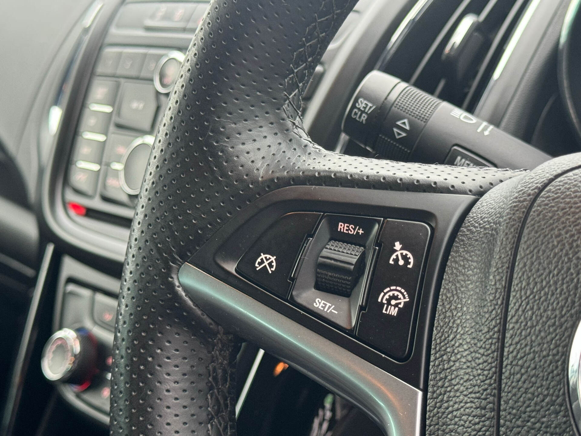 Oct 2015 Vauxhall Zafira 2.0 CDTi SRi 5dr