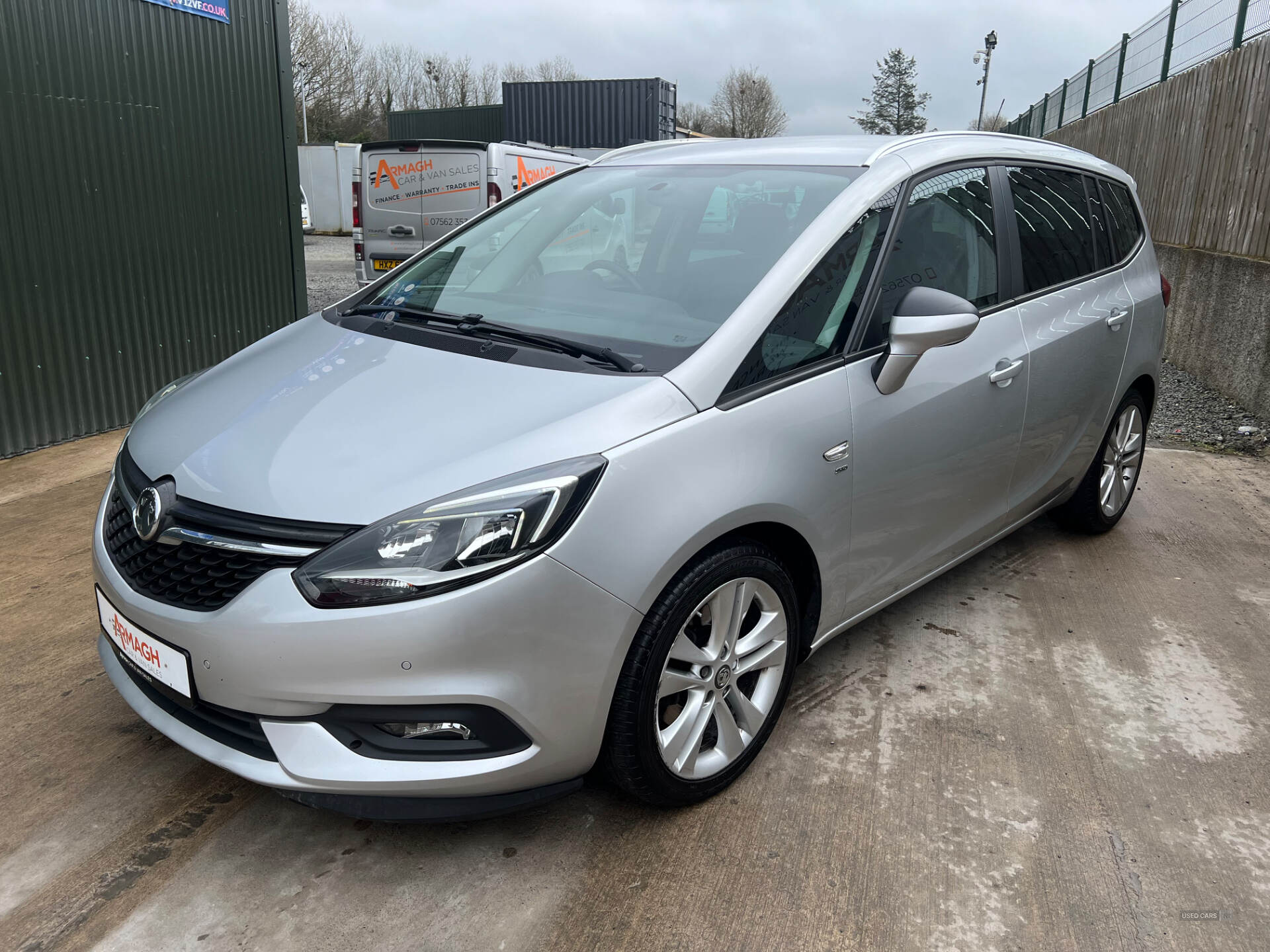 Mar 2017 Vauxhall Zafira 2.0 CDTi SRi 5dr