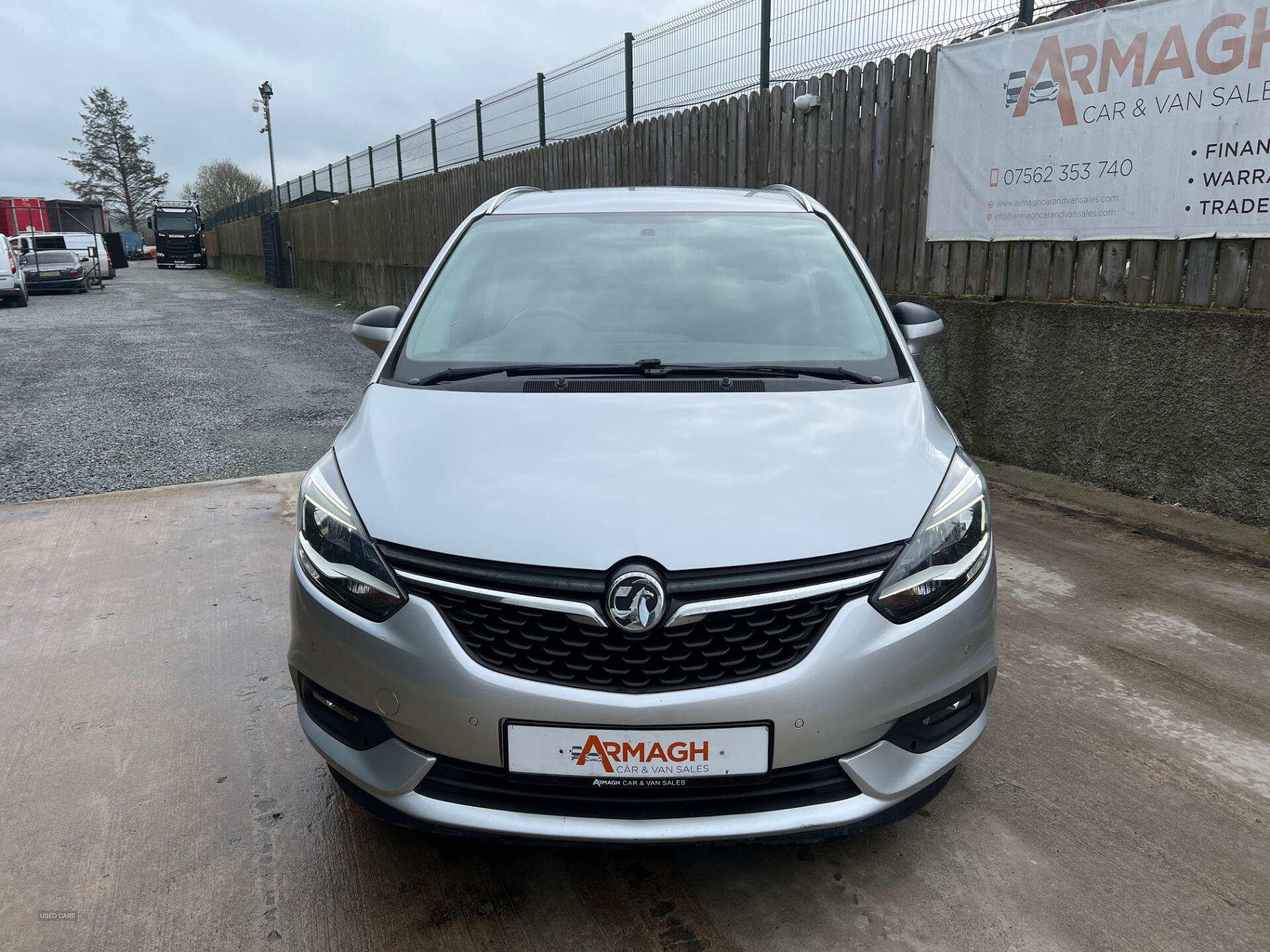 Mar 2017 Vauxhall Zafira 2.0 CDTi SRi 5dr