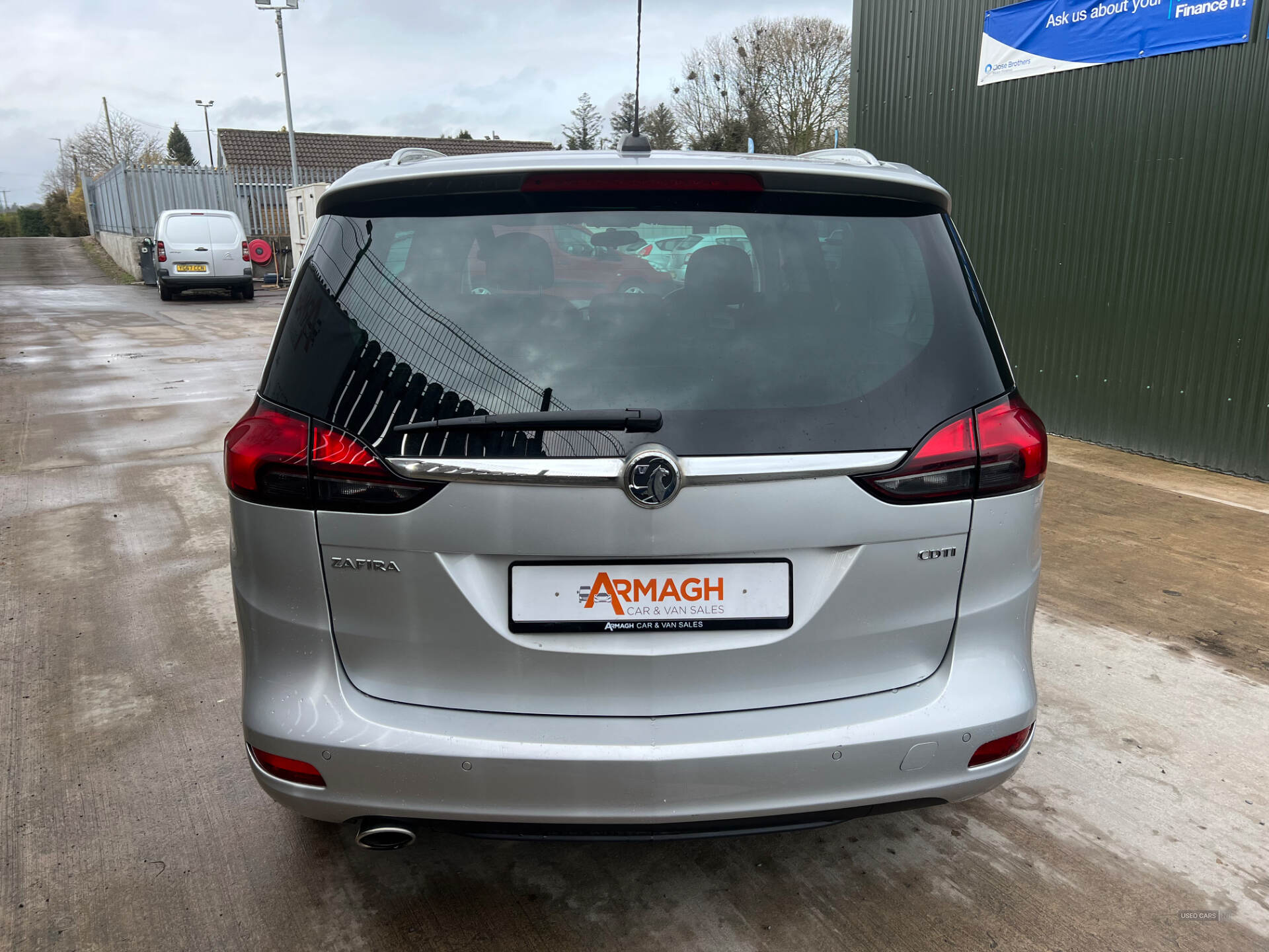 Mar 2017 Vauxhall Zafira 2.0 CDTi SRi 5dr