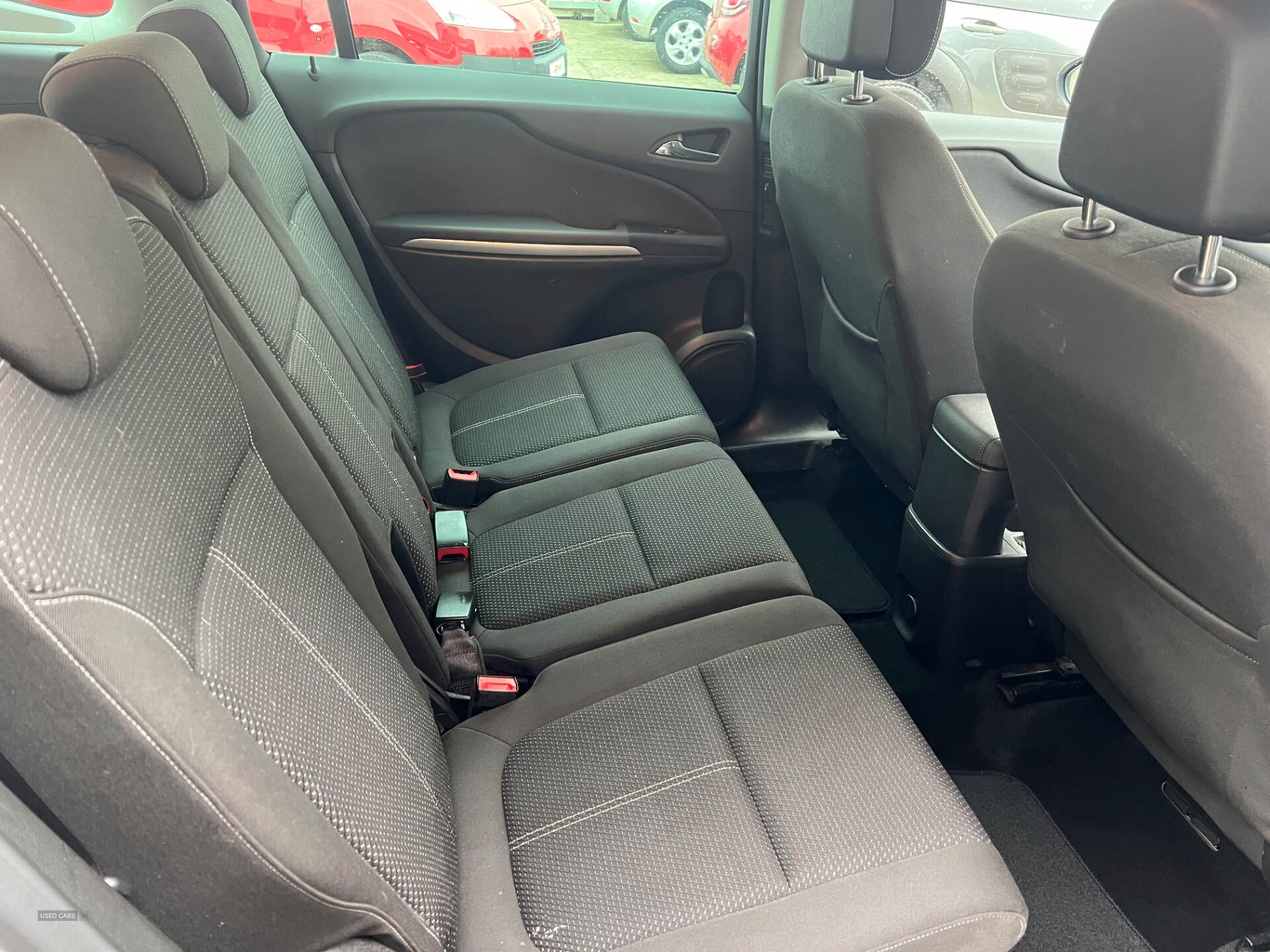Mar 2017 Vauxhall Zafira 2.0 CDTi SRi 5dr