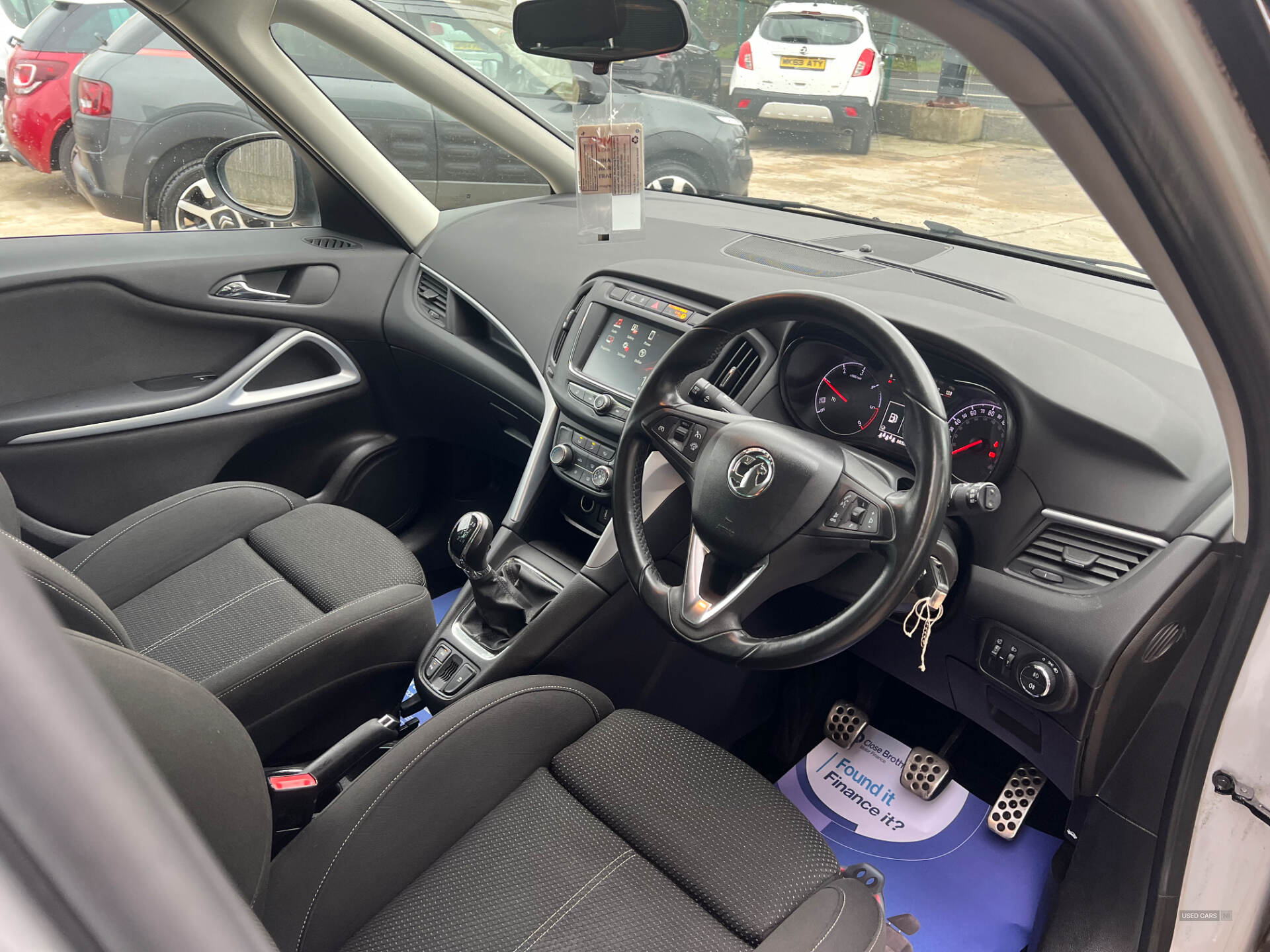 Mar 2017 Vauxhall Zafira 2.0 CDTi SRi 5dr