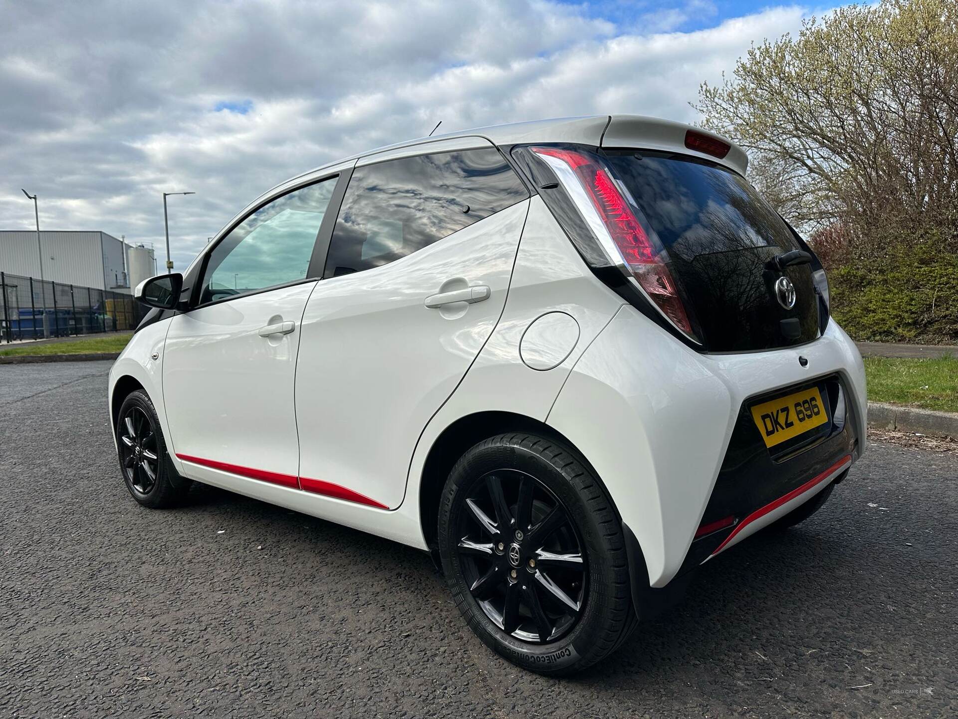 Jan 2017 Toyota Aygo 1.0 VVT-i X-Press 5dr