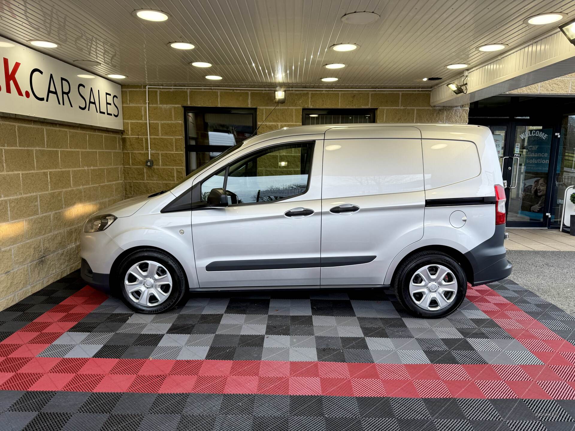 Ford Transit Courier DIESEL in Tyrone
