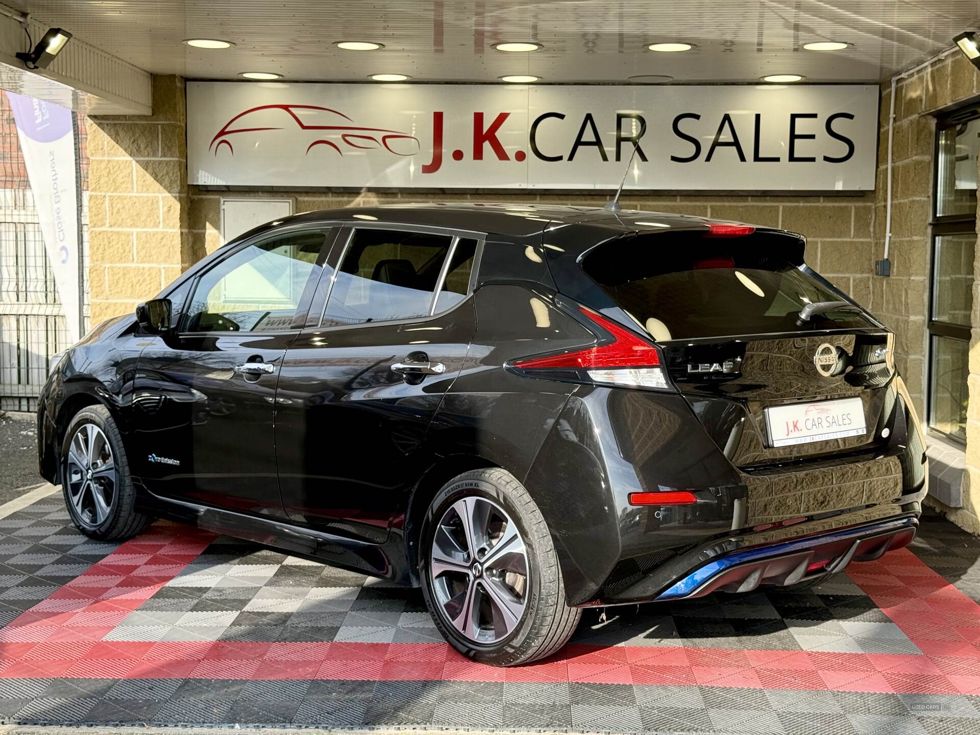 Nissan LEAF HATCHBACK in Tyrone