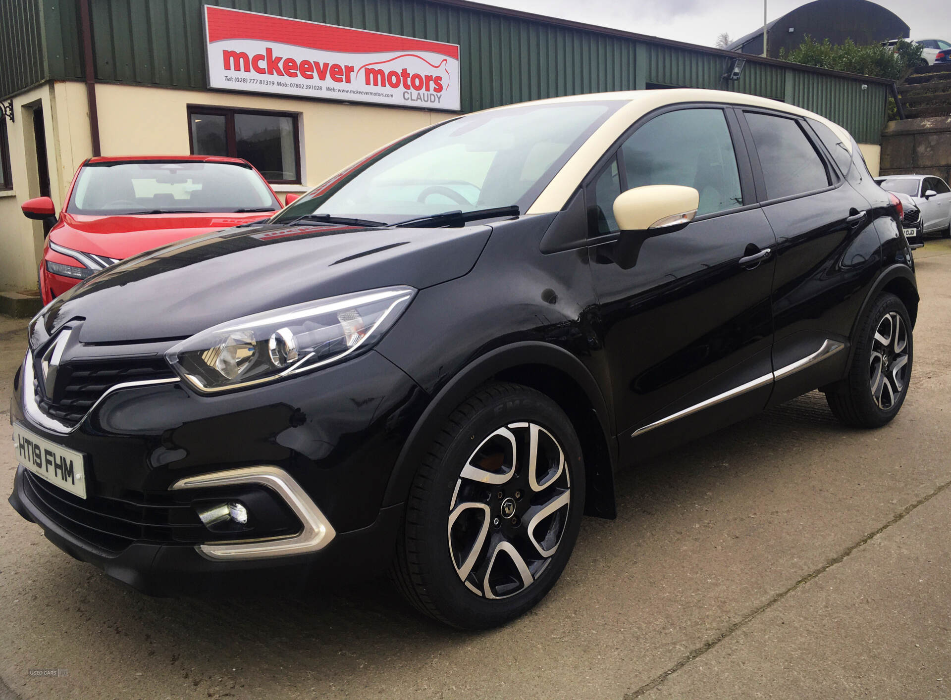 Renault Captur DIESEL HATCHBACK in Derry / Londonderry