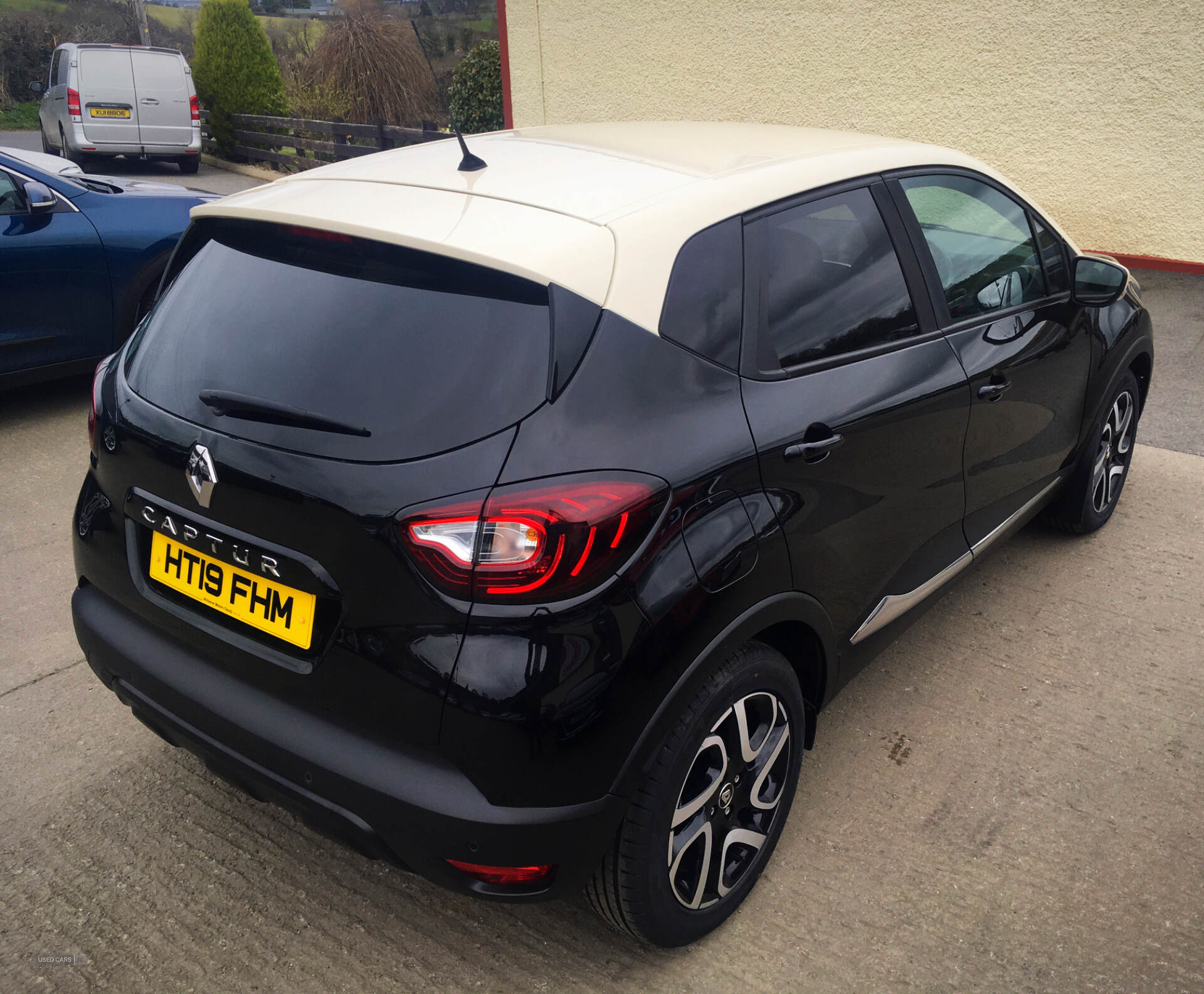 Renault Captur DIESEL HATCHBACK in Derry / Londonderry