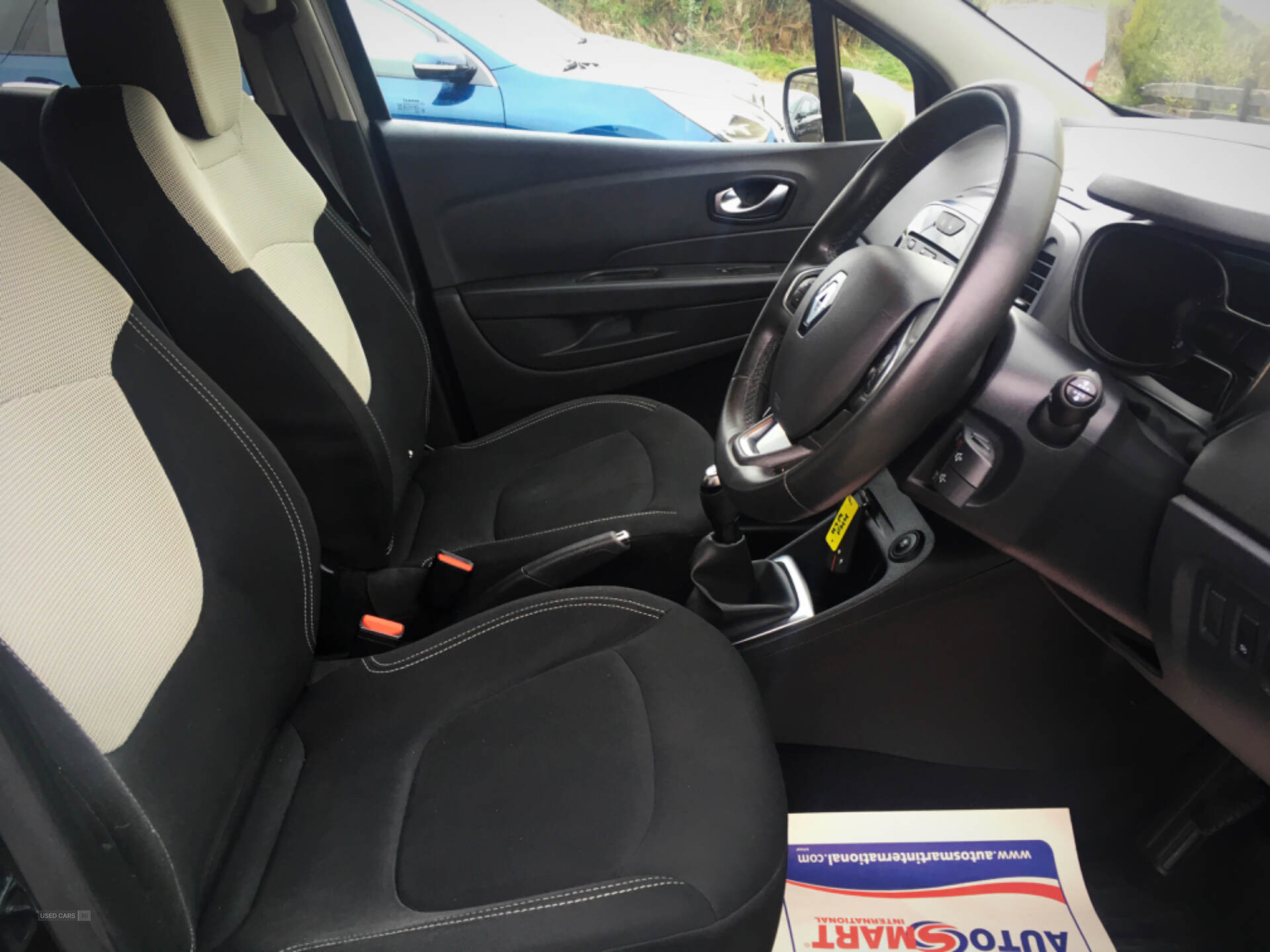 Renault Captur DIESEL HATCHBACK in Derry / Londonderry