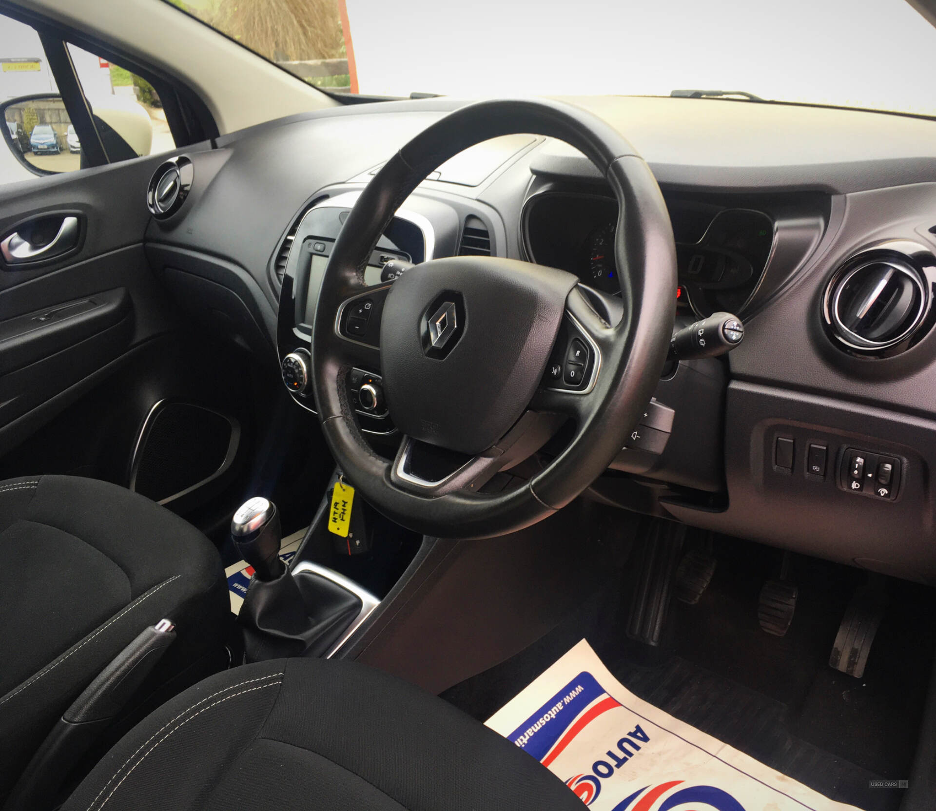 Renault Captur DIESEL HATCHBACK in Derry / Londonderry