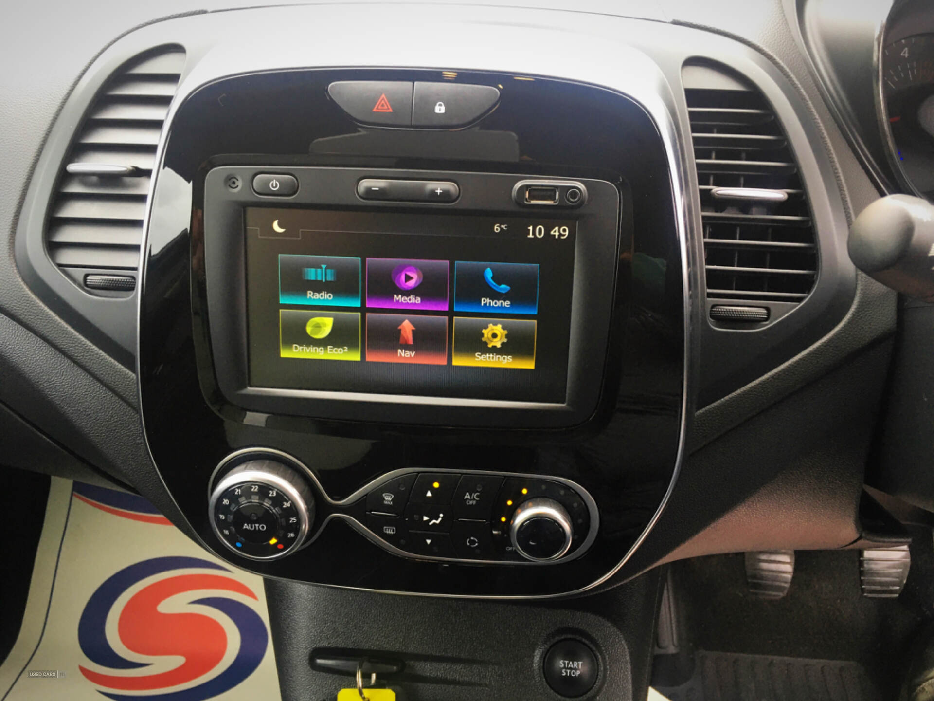Renault Captur DIESEL HATCHBACK in Derry / Londonderry