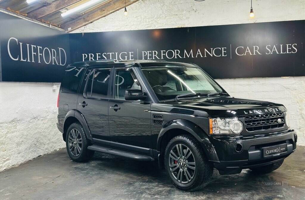 Nov 2015 Land Rover Discovery 4 3.0 SD V6 XS SUV 5dr Diesel Auto 4WD Euro 5 (255 bhp)