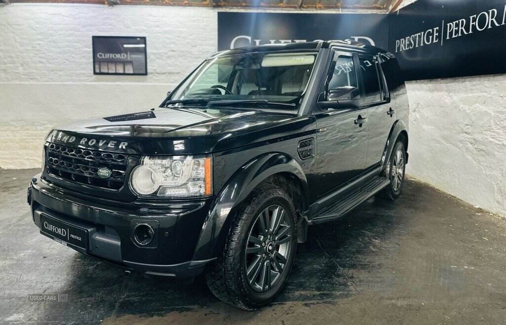 Nov 2015 Land Rover Discovery 4 3.0 SD V6 XS SUV 5dr Diesel Auto 4WD Euro 5 (255 bhp)
