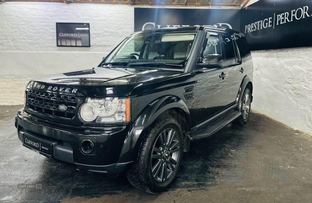 Nov 2015 Land Rover Discovery 4 3.0 SD V6 XS SUV 5dr Diesel Auto 4WD Euro 5 (255 bhp)