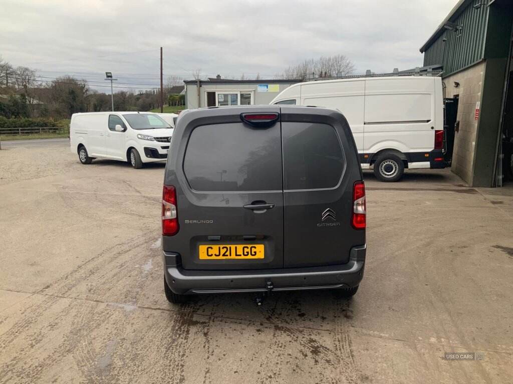 Jul 2021 Citroen Berlingo 1.5 BlueHDi 1000Kg Driver 100ps