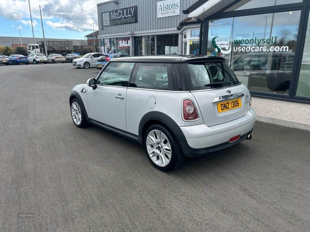 Mar 2010 MINI Hatch 1.6 Cooper 1.6 Cooper Camden 3dr
