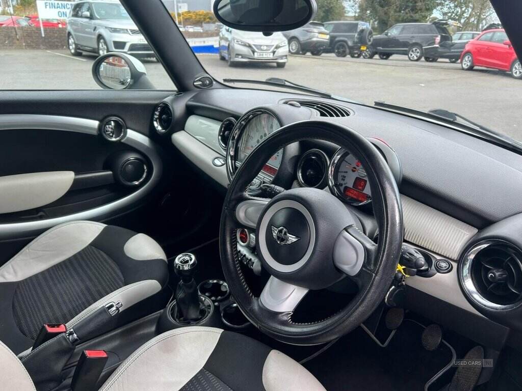 Mar 2010 MINI Hatch 1.6 Cooper 1.6 Cooper Camden 3dr