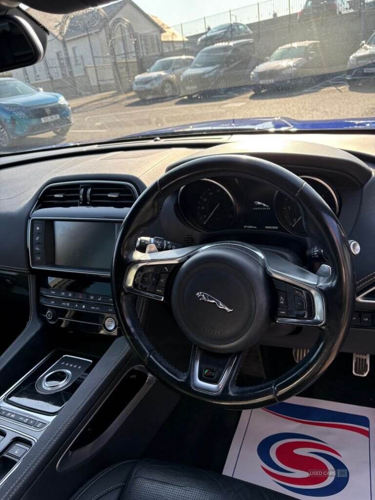 Sep 2018 Jaguar F-Pace 3.0d V6 S 5dr Auto AWD