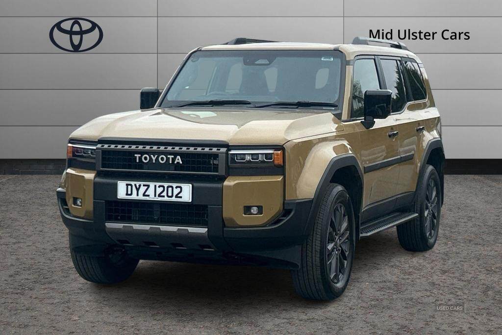 Jan 2025 Toyota Land Cruiser 2.8 D-4D 204 Invincible 5dr Auto 7 Seats