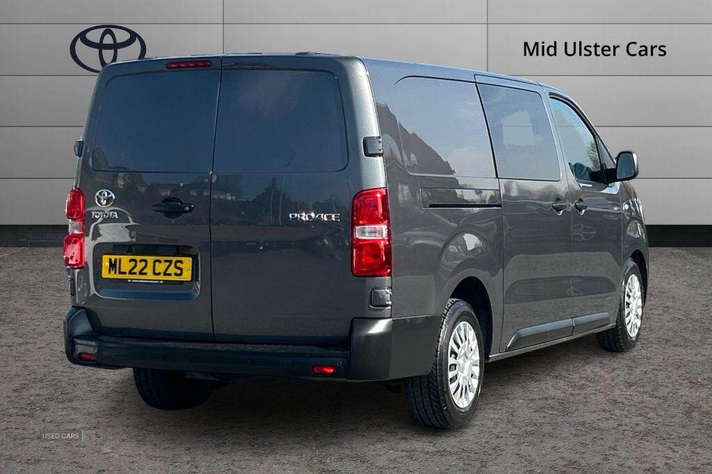 Mar 2022 Toyota Proace 2.0D 140 Icon Crew Van