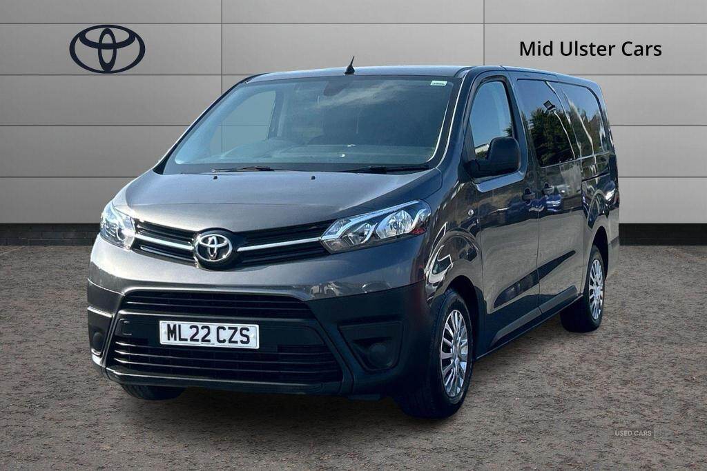 Mar 2022 Toyota Proace 2.0D 140 Icon Crew Van