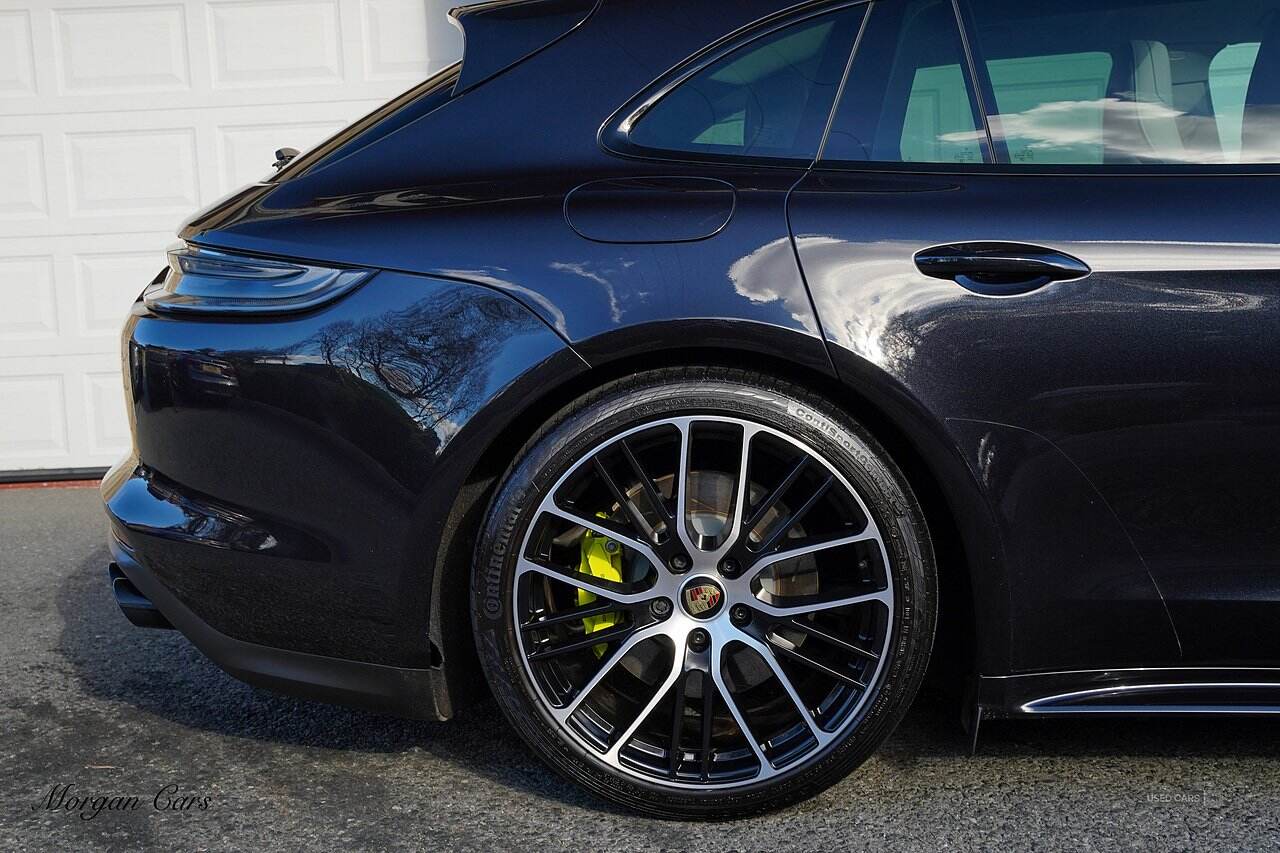 Jan 2022 Porsche Panamera 2.9 V6 4 E-Hybrid 5dr PDK