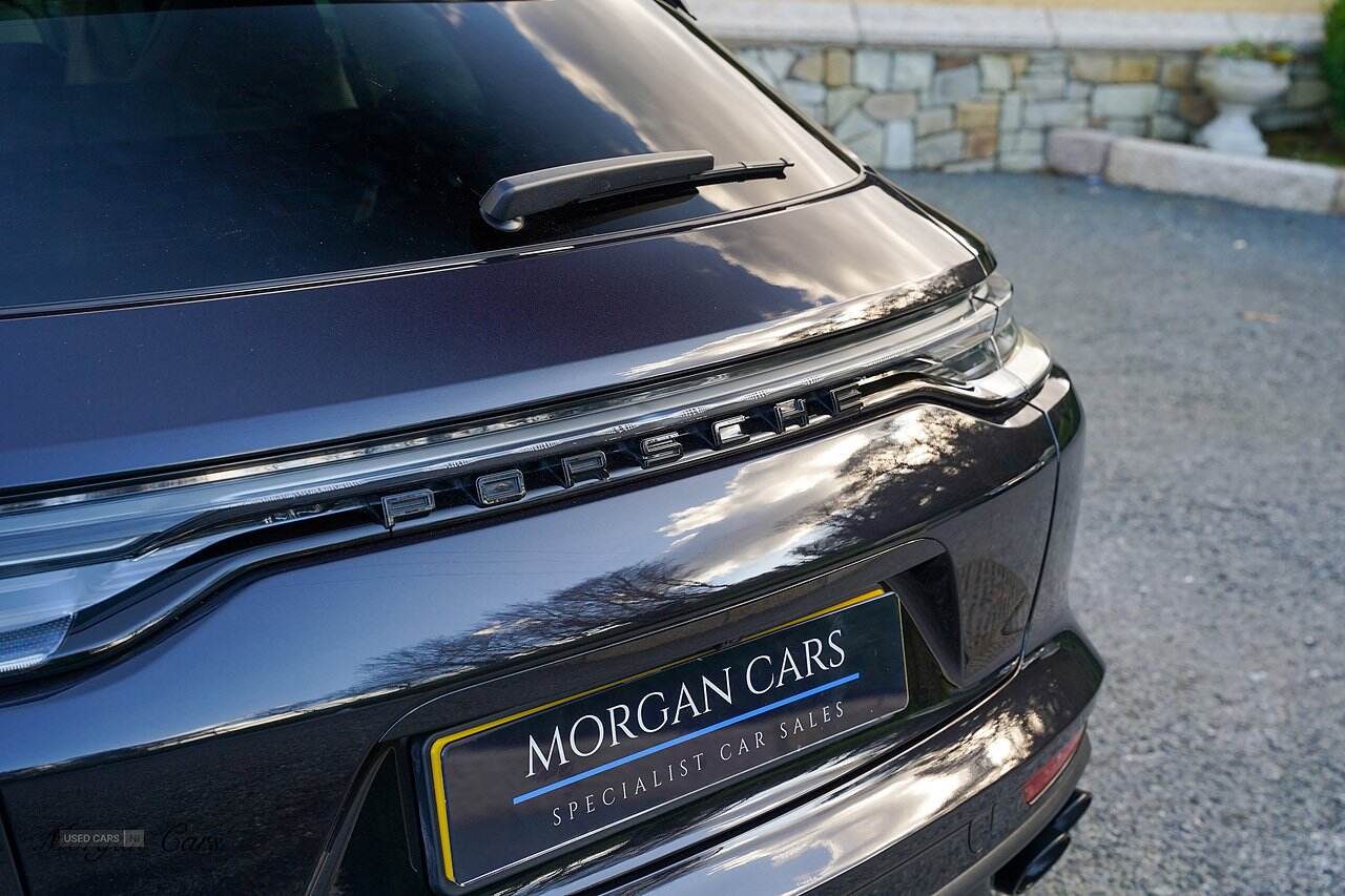 Jan 2022 Porsche Panamera 2.9 V6 4 E-Hybrid 5dr PDK