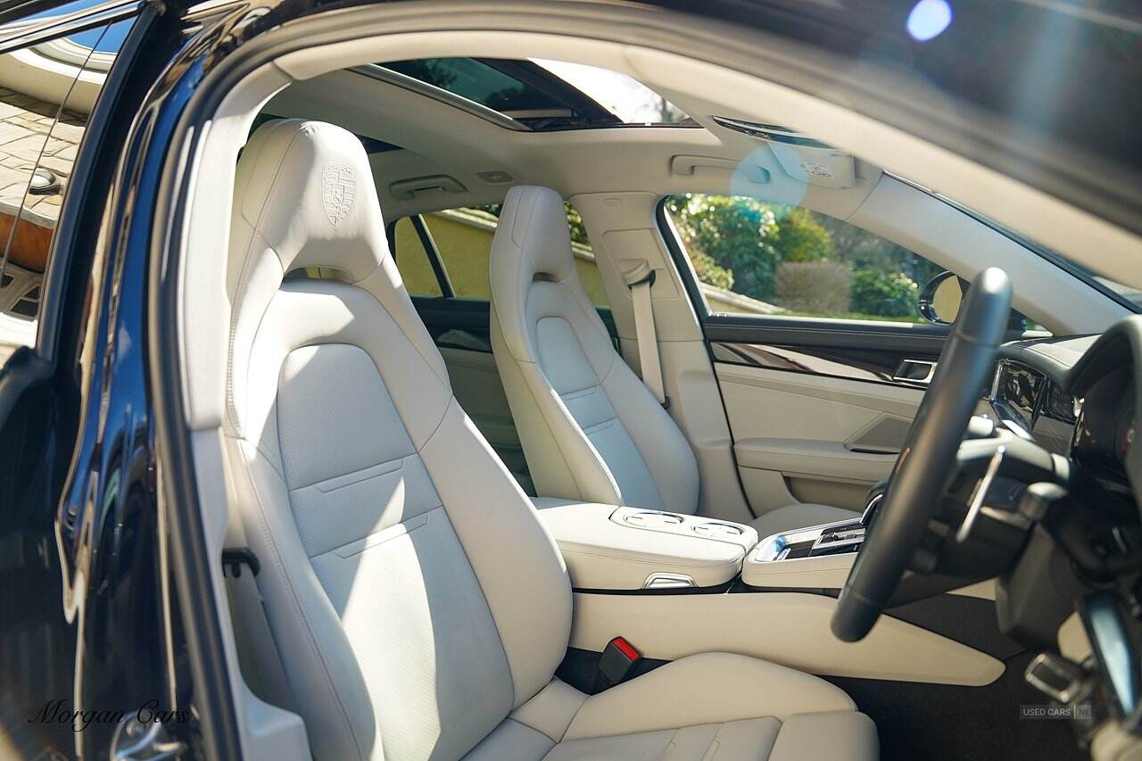 Jan 2022 Porsche Panamera 2.9 V6 4 E-Hybrid 5dr PDK