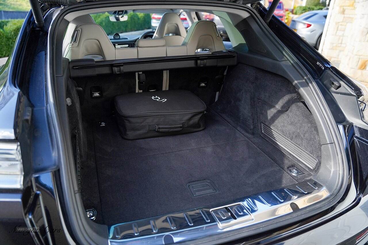 Jan 2022 Porsche Panamera 2.9 V6 4 E-Hybrid 5dr PDK