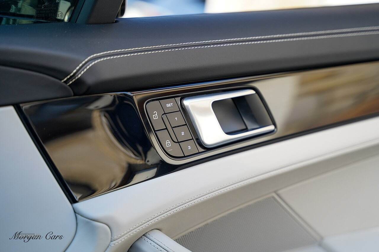 Jan 2022 Porsche Panamera 2.9 V6 4 E-Hybrid 5dr PDK