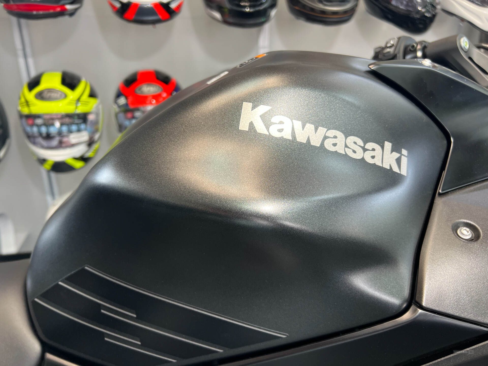  2025 Kawasaki Ninja 2025 KAWASAKI NINJA 650 IN METALLIC MATTE CARBON