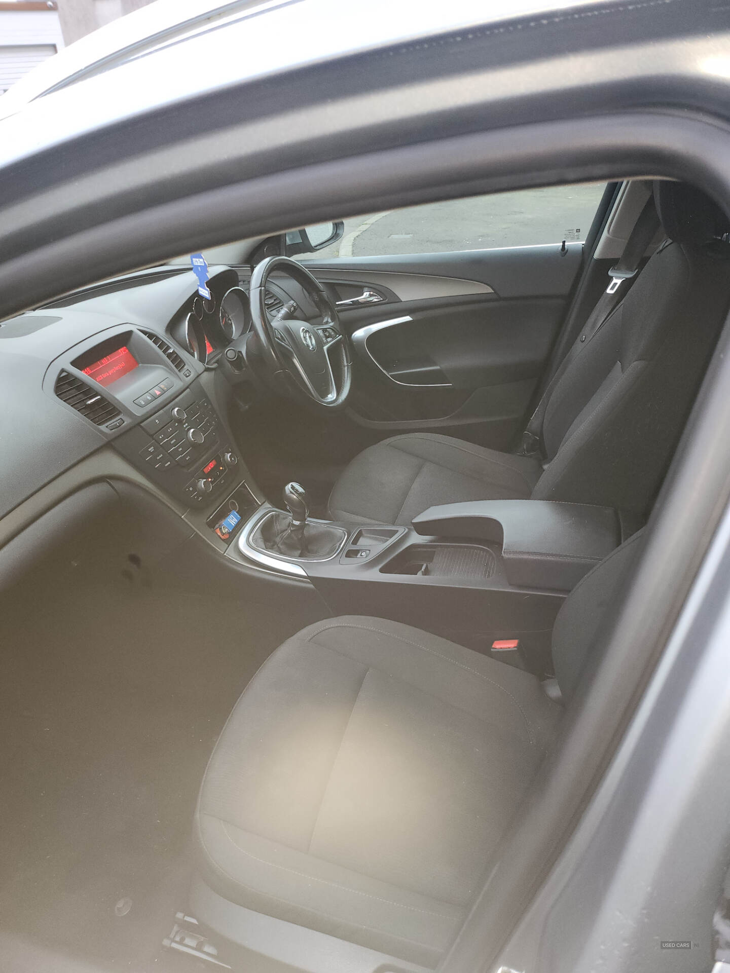 Feb 2013 Vauxhall Insignia 2.0 CDTi Exclusiv 5dr