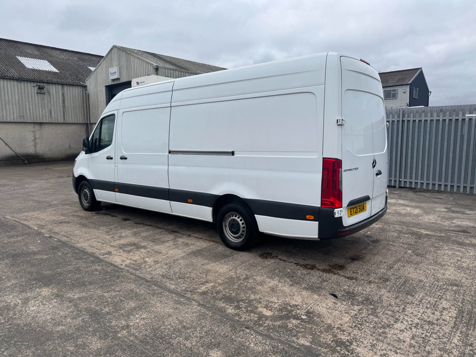 Aug 2021 Mercedes Sprinter 3.5t H2 Progressive Van