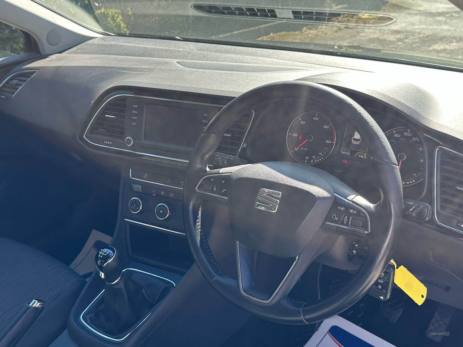 Apr 2015 Seat Leon 1.6 TDI SE 5dr [Technology Pack]