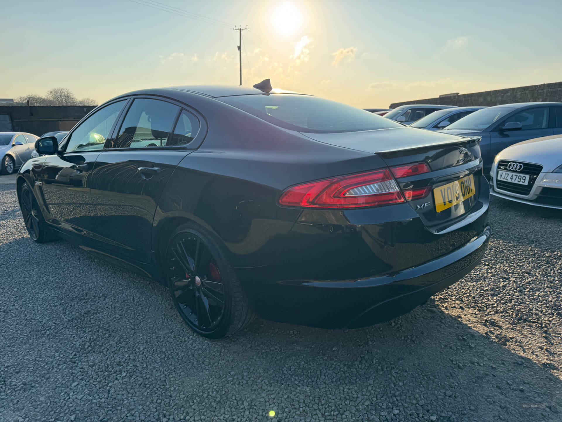 Mar 2015 Jaguar XF 2.2d R-Sport Black 4dr Auto